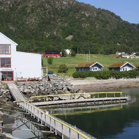 Bed and Breakfast Gunnabuda Longva