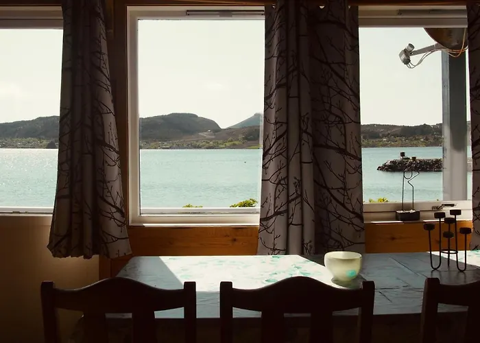 Gunnabuda Bed & Breakfast Longva